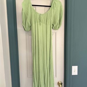 Billabong Light Green Maxi Dress with White Dots